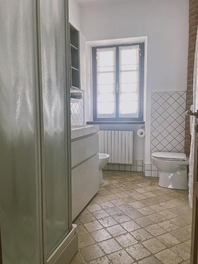 Casa Lobe - Charming Apartment In Village Centre La Morra Kültér fotó